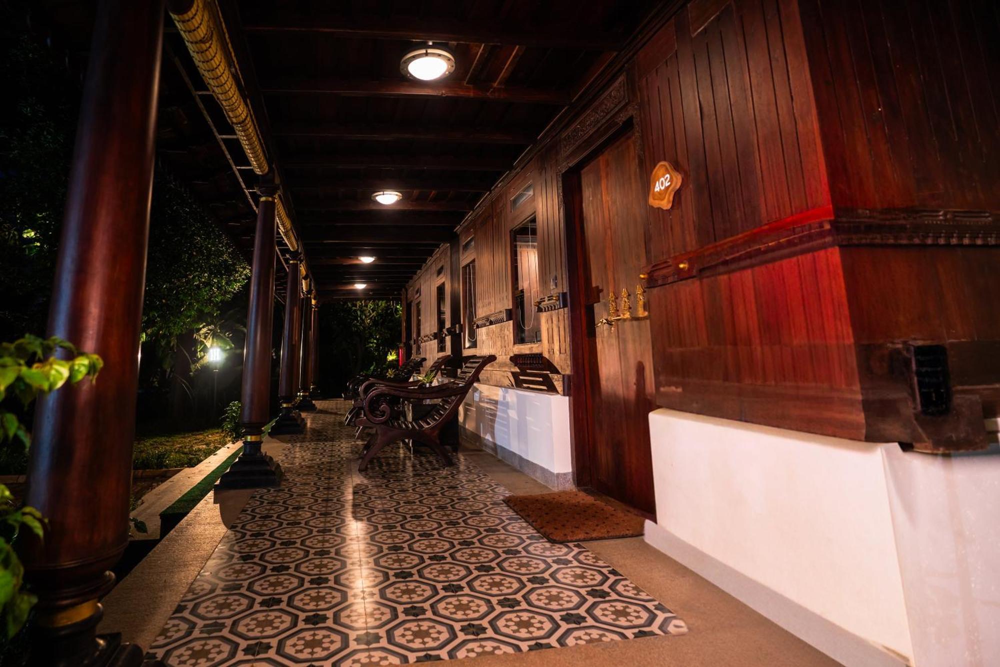 Kochi Vedic Village Retreat Kodungallur מראה חיצוני תמונה