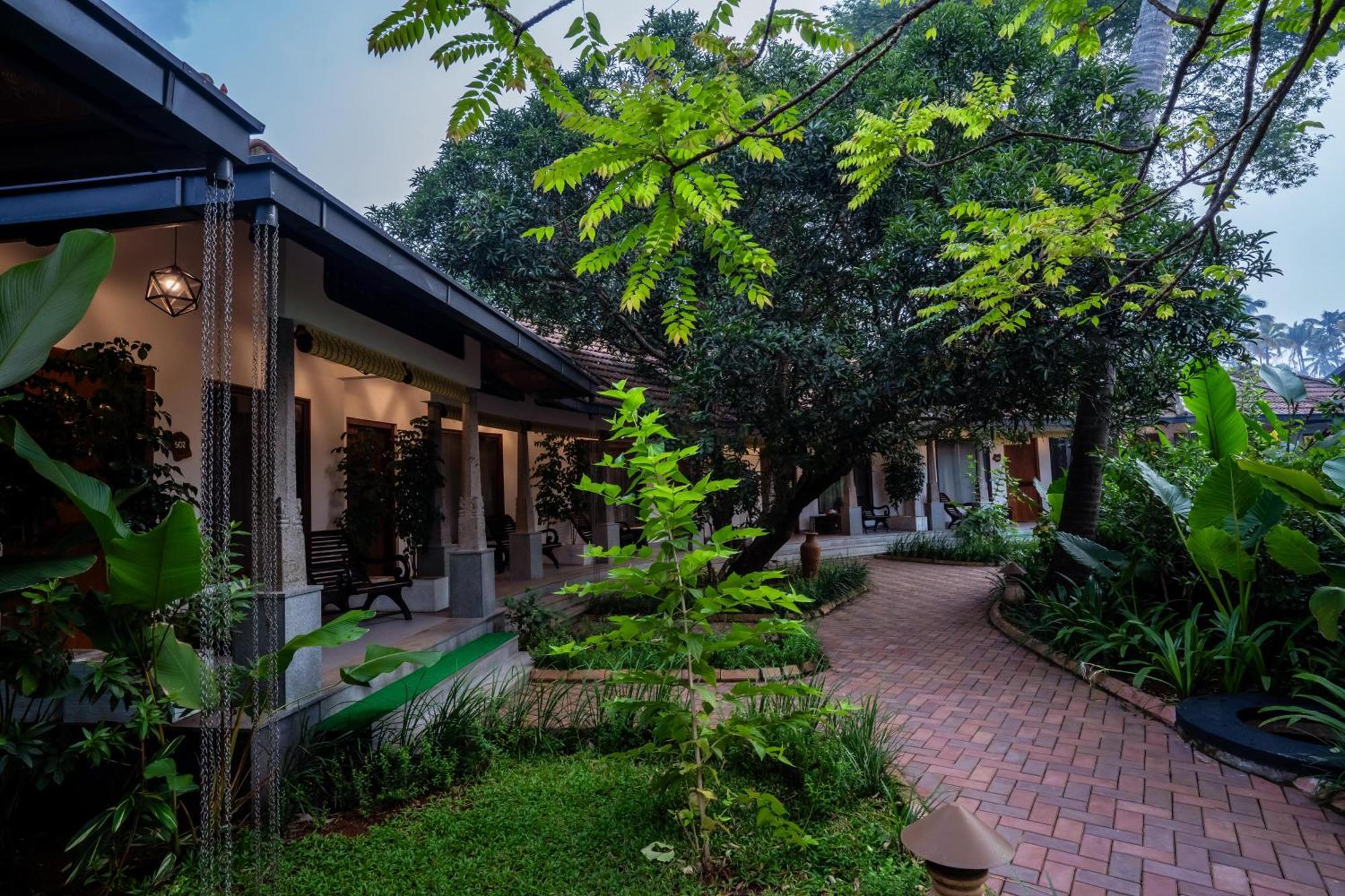 Kochi Vedic Village Retreat Kodungallur מראה חיצוני תמונה