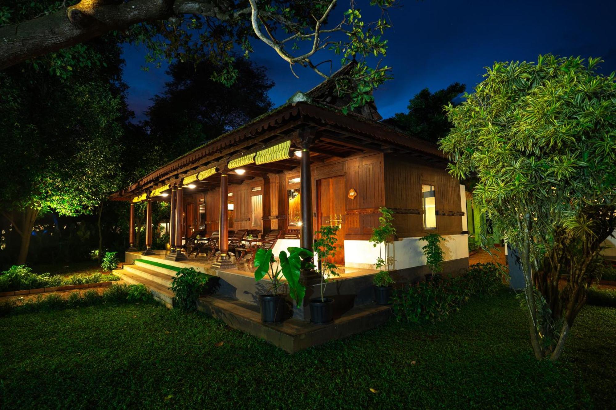 Kochi Vedic Village Retreat Kodungallur מראה חיצוני תמונה
